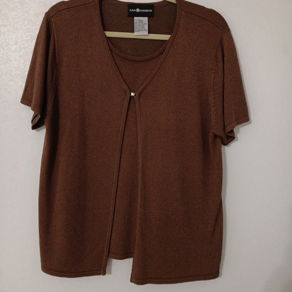 Sag Harbor Women's One Piece Sweater w/Shell Sz L Brown Short Sleeve Clasp